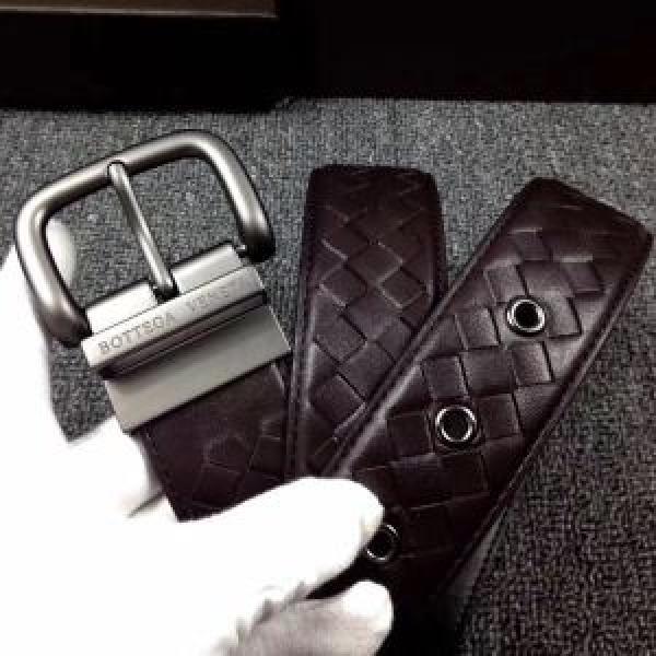 Sự hiện diện phổ biến Bottega Veneta Tìm sự hiện diện Bottega Veneta Multi -Molored Belt