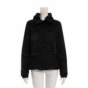 Moncler Moncler Gamme Rouge Down Áo khoác đen Black Outer Soleca Rayon Cotton Cotton Ladies Order