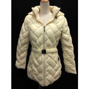 Moncler moncler tag thẻ xuống áo khoác quilting da trắng đặt hàng qua thư