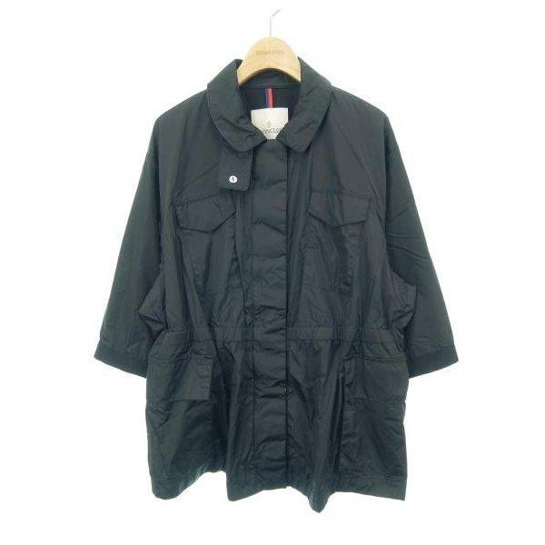 Tòa án Moncler Moncler: 270-00...