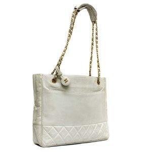 Chuỗi dây vai Matrasse Túi Tote Ladies White White đã tạo ra một biểu hiện hấp dẫn