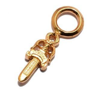 Chrome Hearts Stack #a Dagger Charm 22K Gold mặt dây chuyền [Top] Stack #a Dagger 22K Vòng cổ: CHP40: Luxzet Ragget -Mail Đơn hàng Mua sắm Mua sắm