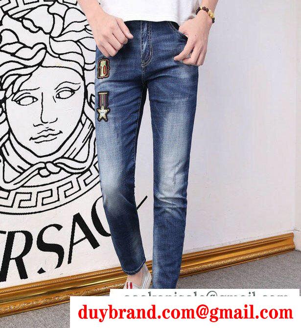 期間限定特別価格 雑誌掲載人気アイテム ヴェルサーチ versace ジーンズ