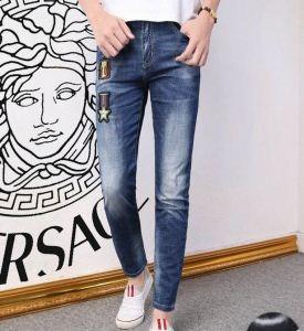 Thời gian giới hạn Tạp chí Giá đặc biệt Vật phẩm phổ biến Versace Versace Jeans_ Versace Versace_ Thương hiệu giá rẻ 