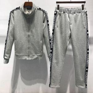 Vật phẩm độc đáo Top và Bottom...