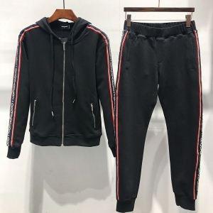 Rẻ hơn ở  DSquared2 Upper và Lower Set 2 màu sắc