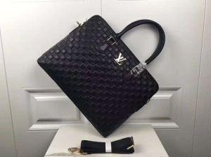 Louis Vuitton Xếp hạng cao Louis Vuitton!