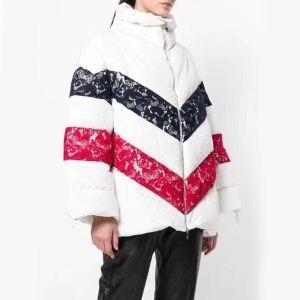 Vật phẩm thời trang phổ biến Moncler Moncler Down Jacket Now Sản phẩm tiêu chuẩn phổ biến Chất lượng tốt nhất _ Moncler Moncler_ Thương hiệu giá rẻ 