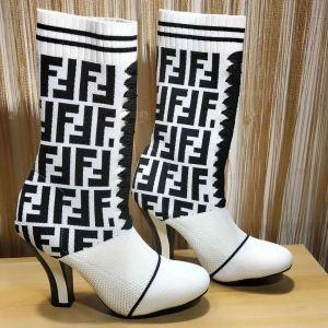 Mục tiêu chuẩn phổ biến Fendi Fendi Giày ngắn xuất hiện với giá tuyệt vời 2 -Molored _ Fendi Fendi_ Thương hiệu giá rẻ 