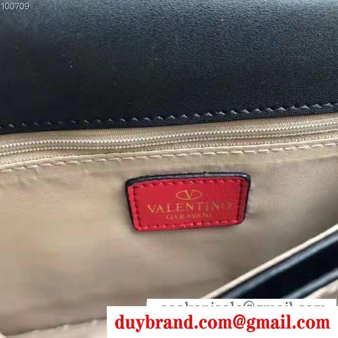 財布/ウォレット 秋冬間違いないアイテム 新作コレクション valentino ヴァレンティノ 3色可選