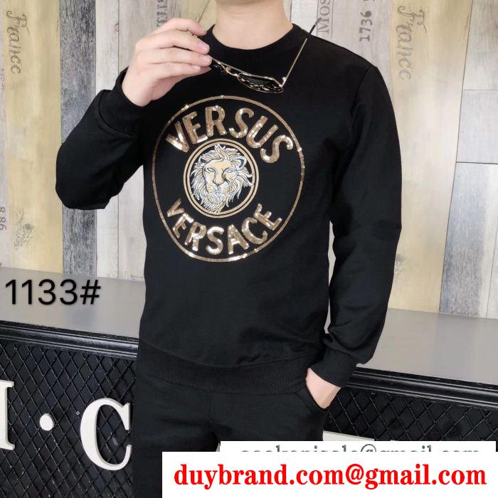 秋の定番 versace ヴェルサーチ ソフトなchất liệuを使用 注目を集めている 独創的なデザイン