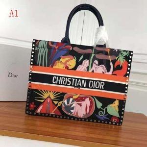 Dior Winter New Winter Túi xách mới 4 màu giới hạn Dior _ Dior Dior_ Thương hiệu giá rẻ  (lớn nhất )