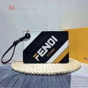 BÁN XÁC NHẬN BÁN 4 -MOLOR SETLE BÁN FENDI TREND FENDI LIMITED TIME