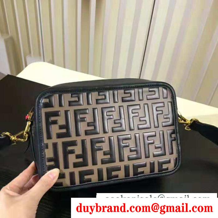 今季注目 フェンディ 今季流行り fendi 数量限定特売品 ショルダーバッグ 海外流行