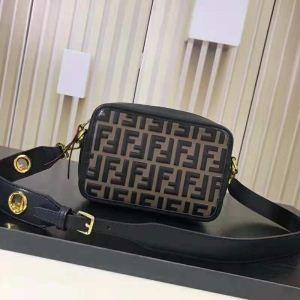 Fendi nổi bật trong mùa này mùa này Fendi Limited số lượng vai ở nước ngoài phổ biến _ fendi fendi_ Thương hiệu giá rẻ (lớp lớn nhất của )