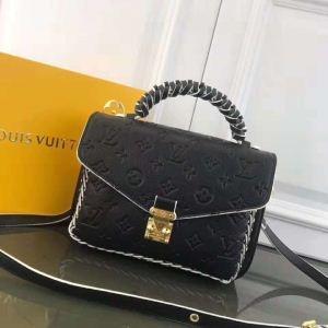 Túi đeo chéo Louis Vuitton 4 màu sắc lựa chọn