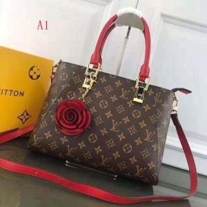 Bộ sưu tập mới Louis Vuitton Louis Vuitton Túi xách ba màu có thể lựa chọn vật liệu chất lượng cao Thương hiệu mới _ Louis Vuitton Louis Vuitton_ Thương hiệu giá rẻ 