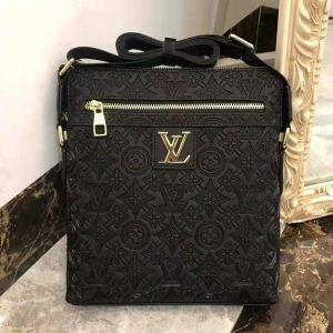 Bán phổ biến chất lượng cao Louis Vuitton nổi tiếng Louis Vuitton Túi vai mới đến Chất lượng cao nhất _ Louis Vuitton Louis Vuitton_ Thương hiệu giá rẻ 
