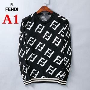 Phong cách màu đen Fendi Super Fendi cảm giác ấm áp trông giống như Parker