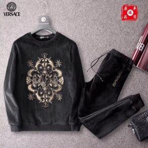 Thiết kế độc đáo của Versace Versace với thiết kế cao _ Versace_ Thương hiệu giá rẻ 