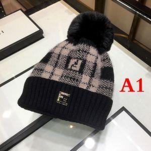 Chất lượng cao và đẹp Fendi Fendi KNIT HAT/KNIT CAP 2 MÀU SẮT