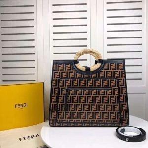 Runaway Shopperpu Shopper8BH351A7S0F0KUR