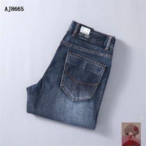 Mùa xuân / Mùa hè làm mới tác phẩm mới là quần denim phổ biến Armani Fashionable armani 2019 Công việc mới phổ biến cũng đã xuất hiện trong mùa này _ armani armani_ Thương hiệu giá rẻ 
