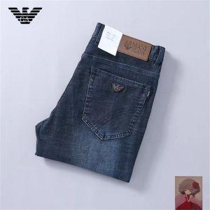 Trong mùa tới, quần denim rất hoạt động Vật liệu mỏng Armani Armani 2019SS Xu hướng phổ biến Fashion_ Armani Armani_ Thương hiệu giá rẻ (lớn nhất )
