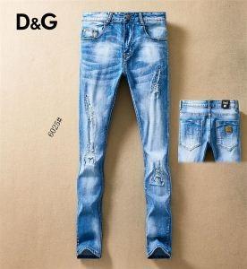 Dolce & Gabbana Dolce & Gabbana phong cách với cảm giác thiếu sót của quần denim