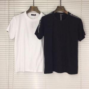 Givenchy Givenchy t -shirt/Tea Shirts 2 Lựa chọn màu 2019 Thời trang mùa sắp tới, thành công lớn _Givenchy Givenchy _ Thương hiệu siêu rẻ (lớn nhất )