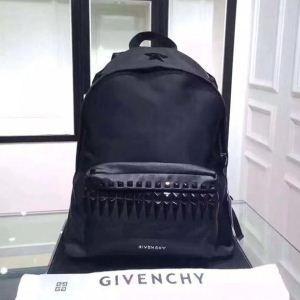 Các từ khóa khiến bạn trông có vẻ sành điệu Givenchy Givenchy Men Túi trước khi xu hướng mùa xuân / mùa hè _ Givenchy Givenchy