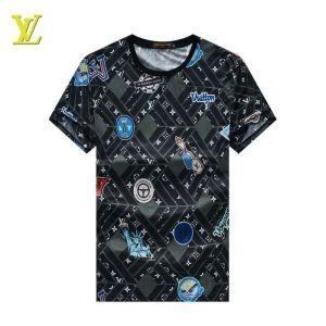 Vuitton Mail đặt hàng Louis Vuitton Bakusen Xuất hiện mới T -Shirt mặc Slean Natsumi Black White