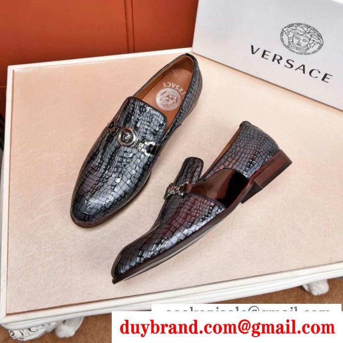 2019SSコレクションが発表 versace ヴェルサーチ おすすめファション2019人気màu sắc ビジネスシューズ