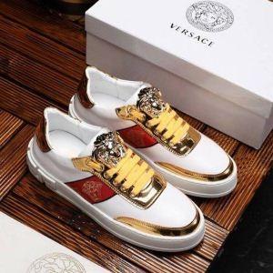 Versace Versace Giày thông thường 2 Lựa chọn màu 2019SS Các mặt hàng thương hiệu mới phổ biến
