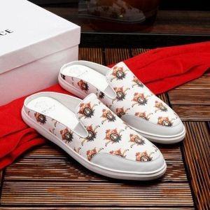 Phổ biến mỗi mùa 2019 Thương hiệu mùa xuân / mùa hè được đề xuất Thương hiệu Versace Versace Sabo Sandals 2 Color Lựa chọn_ Versace Versace_ Thương hiệu giá rẻ (Lớp lớn nhất của )