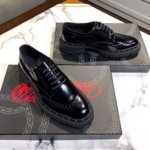Giày kinh doanh Versace Versace Khuyến nghị Thời trang 2019 Màu sắc phổ biến Bán năm mới item_ Versace Versace_ Thương hiệu giá rẻ 