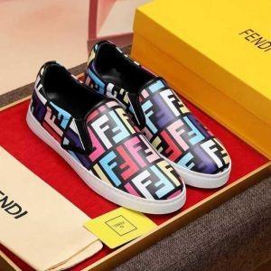 Các tạp chí thời trang nổi tiếng cũng được xuất bản vào mùa xuân / hè 2019 Fendi Fendi Giày thông thường _ Fendi Fendi_ Thương hiệu giá rẻ 