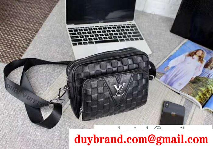 最新の注目された人気コレクション ルイ ヴィトン コピー 激安 louis vuitton メンズ ショルダーバッグ ブラック ロゴディテール