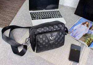 Bộ sưu tập nổi tiếng mới nhất Louis Vuitton giá rẻ Louis Vuitton Men Bag Bag Logo Black Logo Đuôi