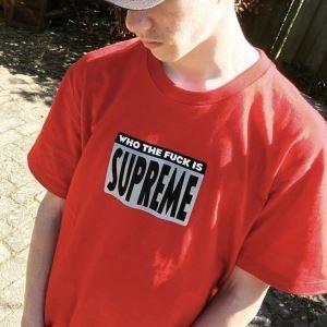 4 -Color Lựa chọn Kích thước phát triển phong phú tối cao 19SS Ai là tee tee và sảng khoái t -shshirt/tay áo ngắn _supreme Supreme_ Thương hiệu giá rẻ 