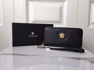 Versace Versace nam Zip Long Wallet Palazzo tổ chức da mới nhất Bộ sưu tập màu đen hàng ngày