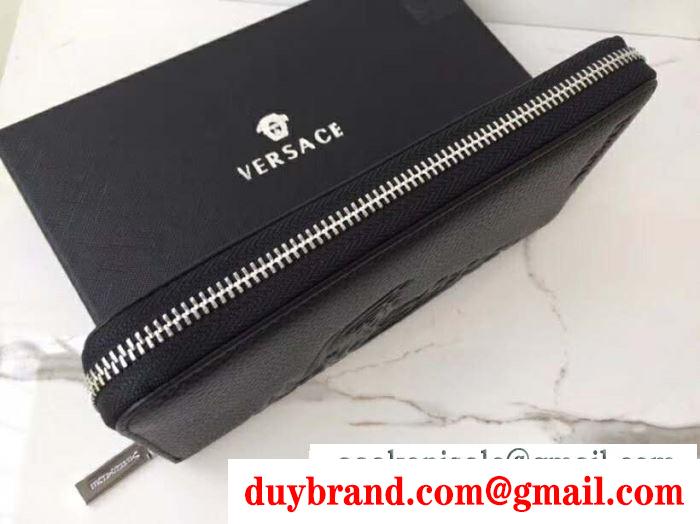 VERSACE ヴェルサーチ 財布 コピー ジップ長財布 春夏期間限定セール！ 大人気 エンボス 通勤通学 大容量 ブラック 日常