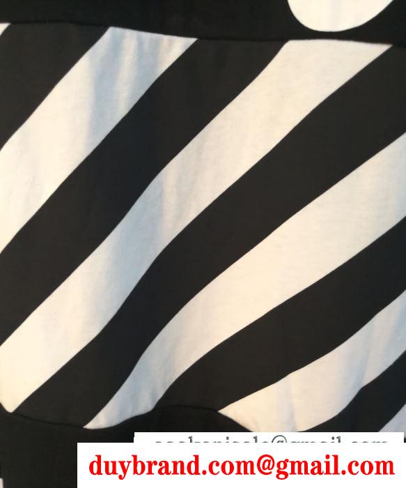 Off-White オフホワイト  半袖Tシャツ  クラシックな雰囲気のトップス  2019SS最安値春夏ファション