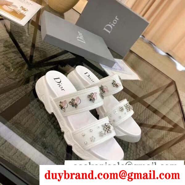 Dior ディオール サンダル レディース オシャレさんがきっとお気に入り新品 コピー ブラック ホワイト ファッション 最安値