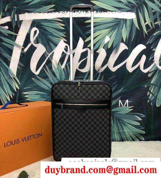 ルイ ヴィトン LOUIS VUITTON  きれいめな印象で着こなし  トランク  2019ss先どりトレンド
