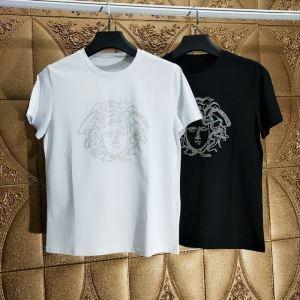Versace Versa Sleeve T -Shirt 2019 Mùa xuân Màu sắc mới Phong cách tài chính thương hiệu phổ biến được hoàn thành