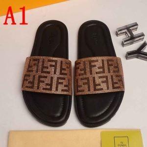 Fendi Fendi về cơ bản đã bán hết đôi dép vào mùa xuân / hè 2019 mùa xuân / hè 2 màu 2 màu Xuân / mùa xuân / mùa hè / mùa hè