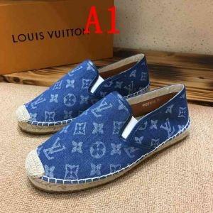 Giày lười  Louis Vuitton đời thường nhiều màu năm nay cũng rất phổ biến trong năm nay!