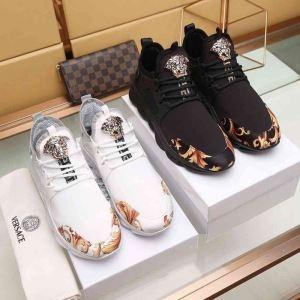 Màu sắc thời thượng trong màu sắc thương hiệu mùa xuân / hè 2019 màu sắc Versace Versace Giày thông thường 2 màu _ Versace Versace_ Thương hiệu giá rẻ (Lớp lớn nhất của )