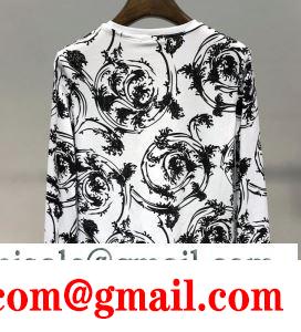 この夏最高に人気ブランド ヴェルサーチ versace 長袖tシャツ 2色可選 2019春夏まだまだトレンド